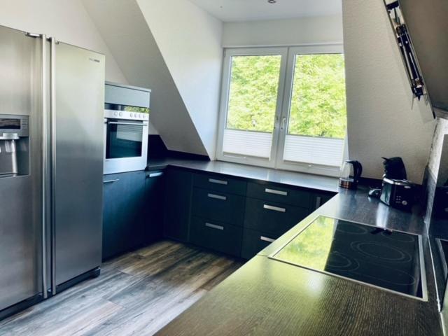 Apartment 160Qm 5 Schlafzimmer 1 Wohnzimmer Terrasse Und Balkon Wilhelmshaven Buitenkant foto