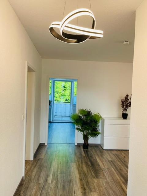 Apartment 160Qm 5 Schlafzimmer 1 Wohnzimmer Terrasse Und Balkon Wilhelmshaven Buitenkant foto